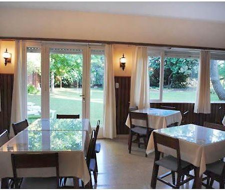 Hosteria Bavaria Villa Gesell Eksteriør bilde